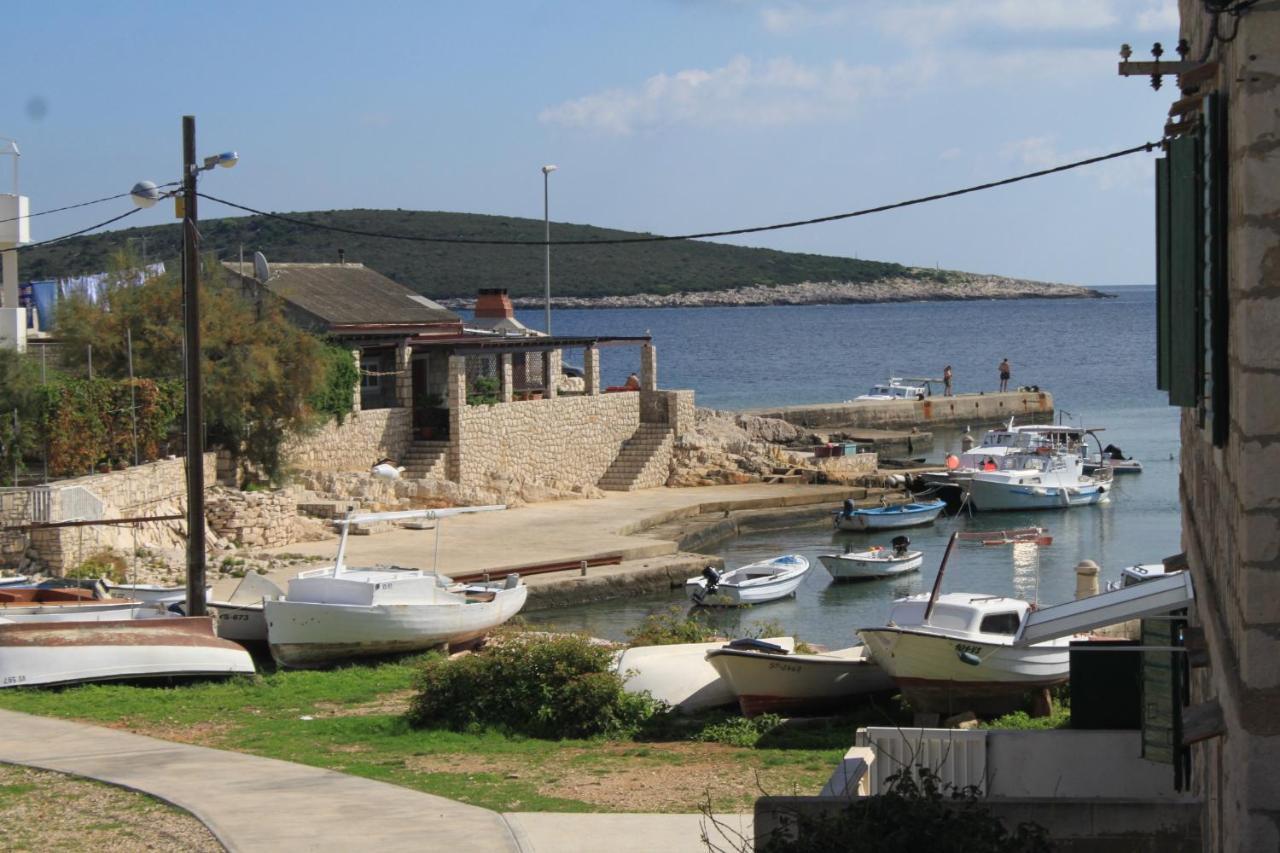 Apartments By The Sea Rukavac, Vis - 2478 Eksteriør billede